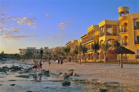 playa del carmen colombia.